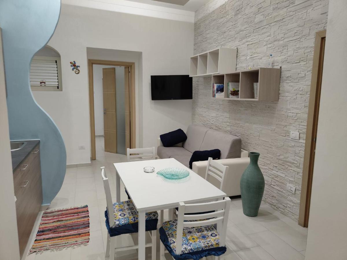 Il Geco Apartment Наполи Екстериор снимка