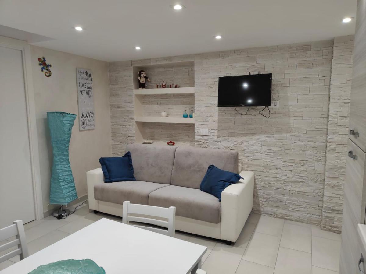 Il Geco Apartment Наполи Екстериор снимка